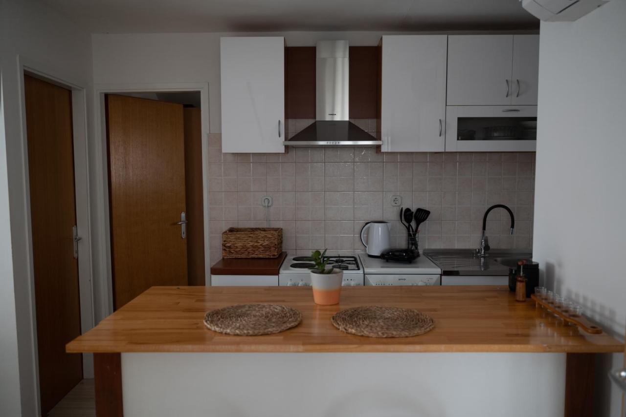 Apartman Milutin Врси Екстер'єр фото