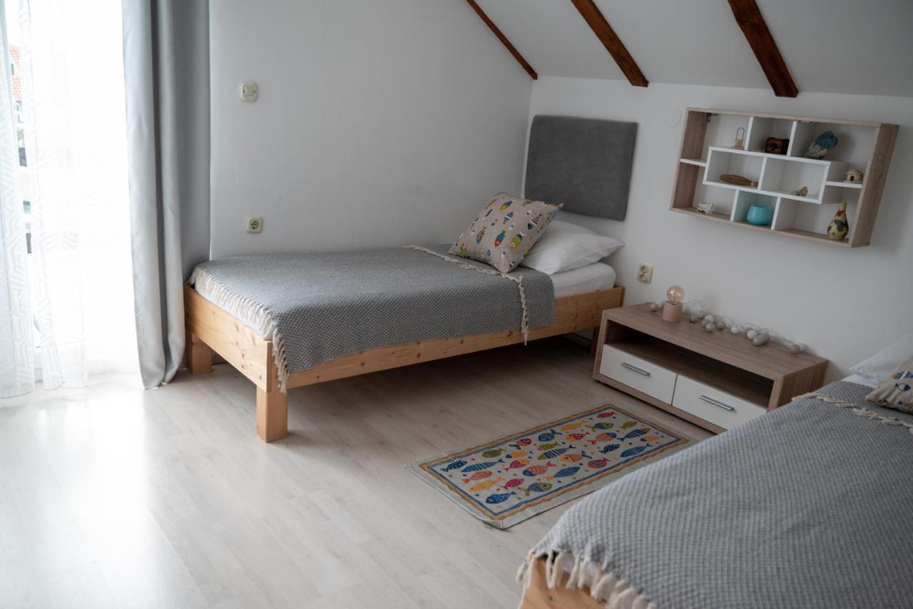 Apartman Milutin Врси Екстер'єр фото