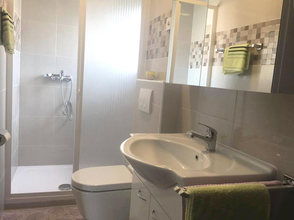 Apartman Milutin Врси Екстер'єр фото